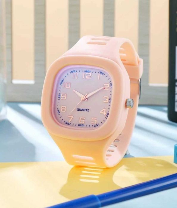 Relógio "Glummy" (Novo e embalado)