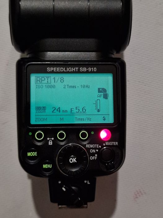 Спалах вспышка Nikon sb910
