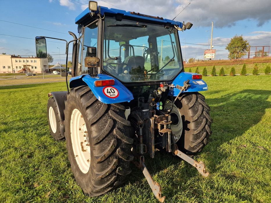 Traktor  New Holland TL80  Orginalny stan cena Brutto