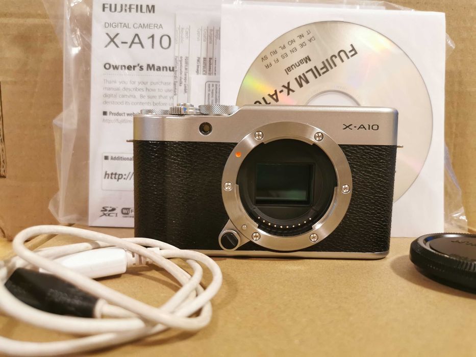 FUJIFILM X-A10 - korpus.