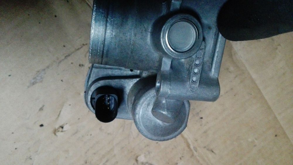 Przepustnica A2 POLO GOLF IBIZA LEON FABIA 1,2 1,4 036,133062B