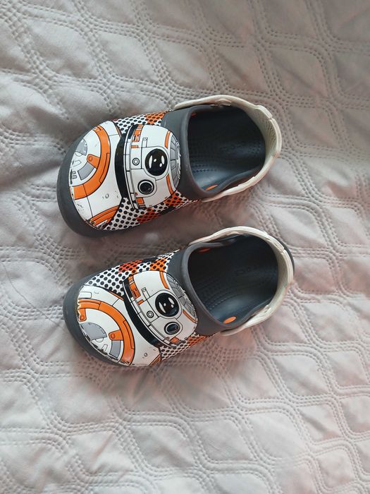 Klapki, sandały Crocs C 12