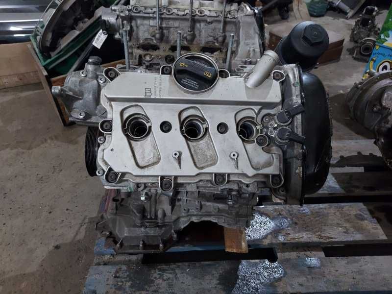 Двигатель AUDI Q7 4M 3.0L V-6 DI 2018, 06E100036K