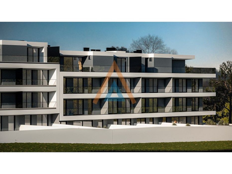 Apartamento T3 à venda em Nogueira da Regedoura- S. M. Feira