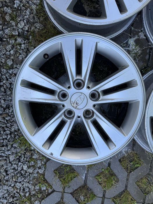 Felgi Kia Sportage 16” 5x114.3 Hyundai i35 Tucson Toyota Rav Suzuki