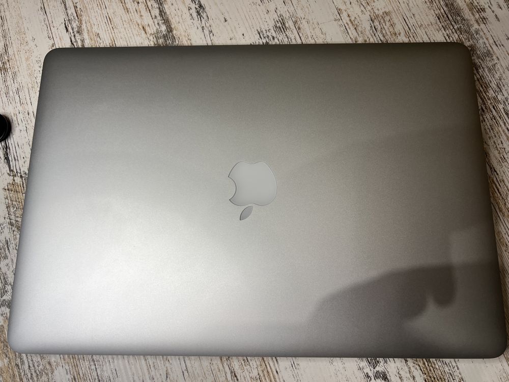 MacBook Pro 2015 15” core i7