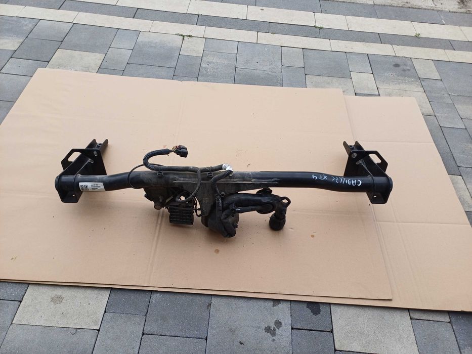 hak holowniczy cadillac xt4 elektryczny model gm 8480.9115
