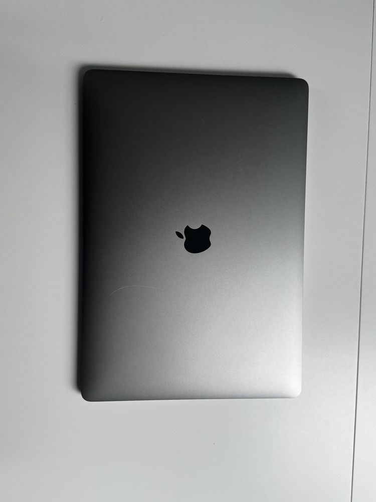MacBook PRO A1707