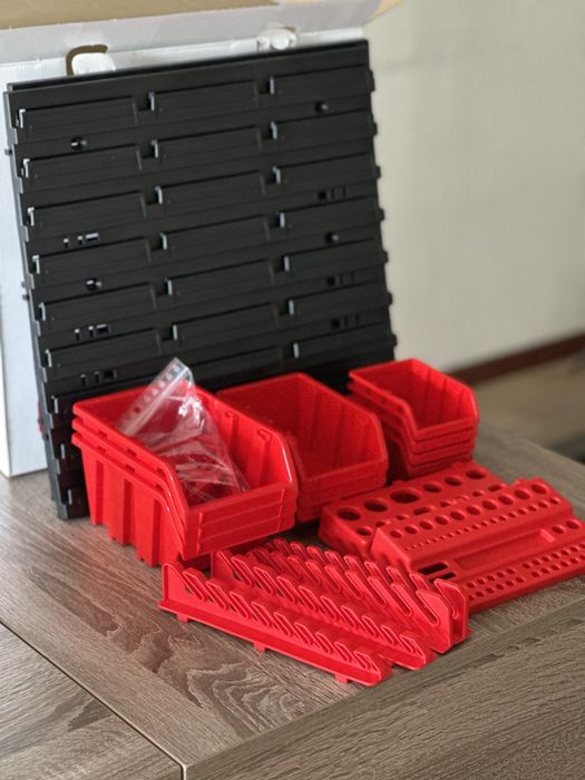 Панель для інструментів, KOR4, Kistenberg