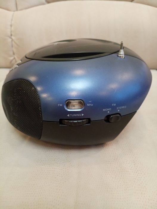 Магнитола, радиоприемник Lenco scd-37. Tecsun. Panasonic rx fs 430.