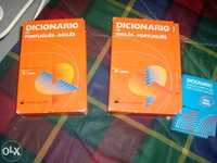 Vendo dicionários de Ingles e Frances