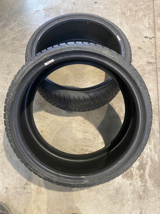 245/30/20 Pirelli Winter SottoZero 3