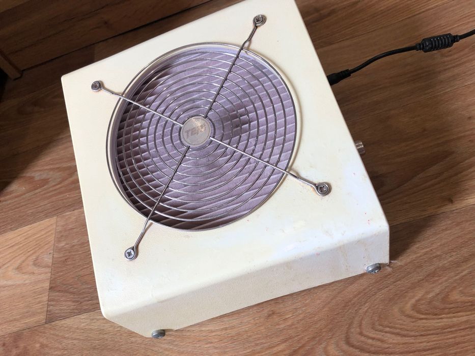 витяжка вытяжка з фільтром дуже потужна тері 500м