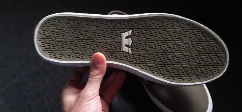 Sapatilhas Supra Olive - Novas!