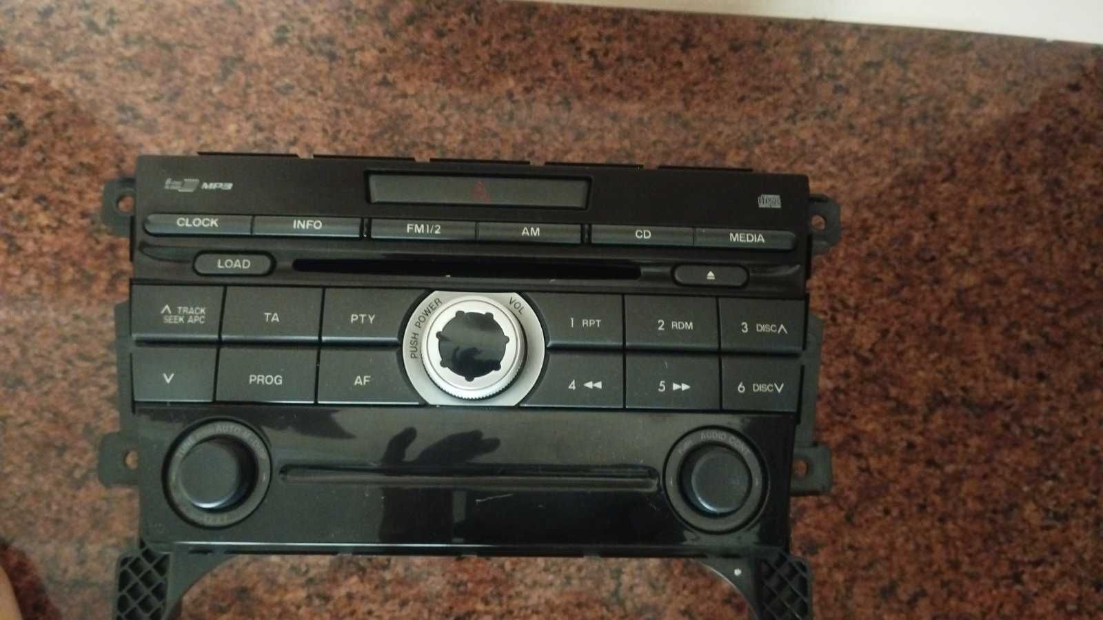 Магнітофон оригінальний на Mazda CX-7