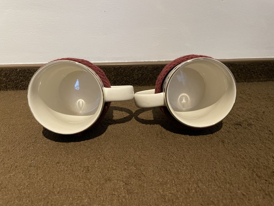 Jesienne kubki komplet 2szt w sweterkach