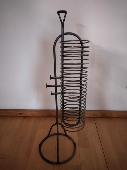 stojak dekoracyjny na płyty CD