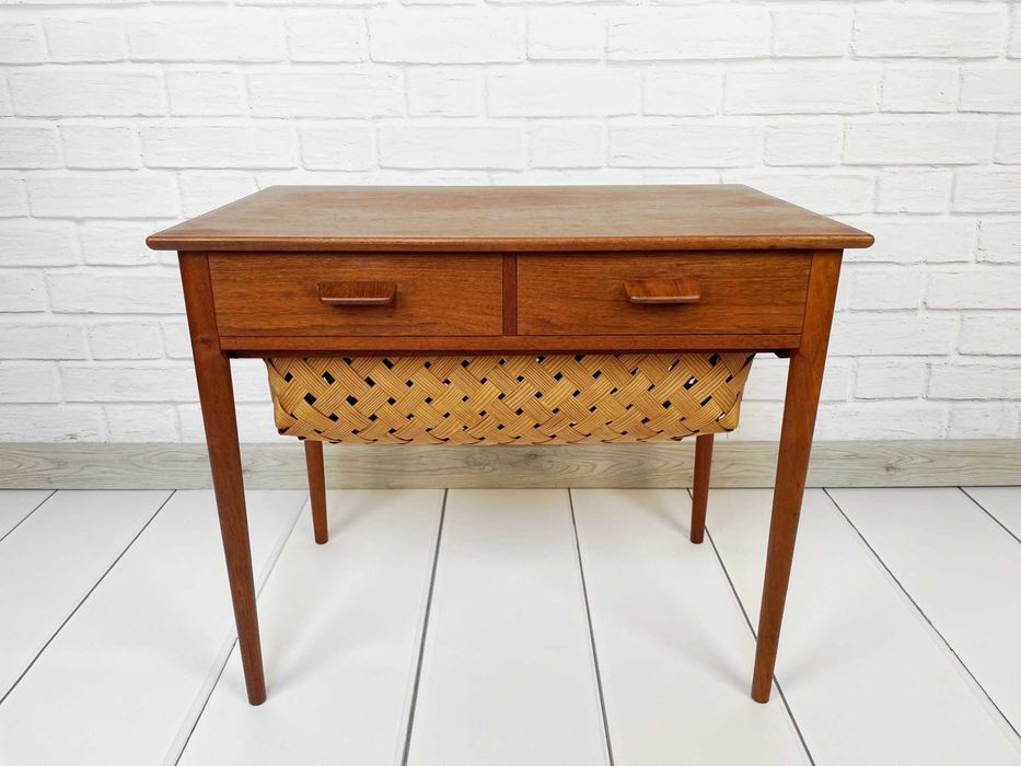 Duńska konsola tekowa z lat 60 • Mid-Century Vintage • Niciak • Szafka