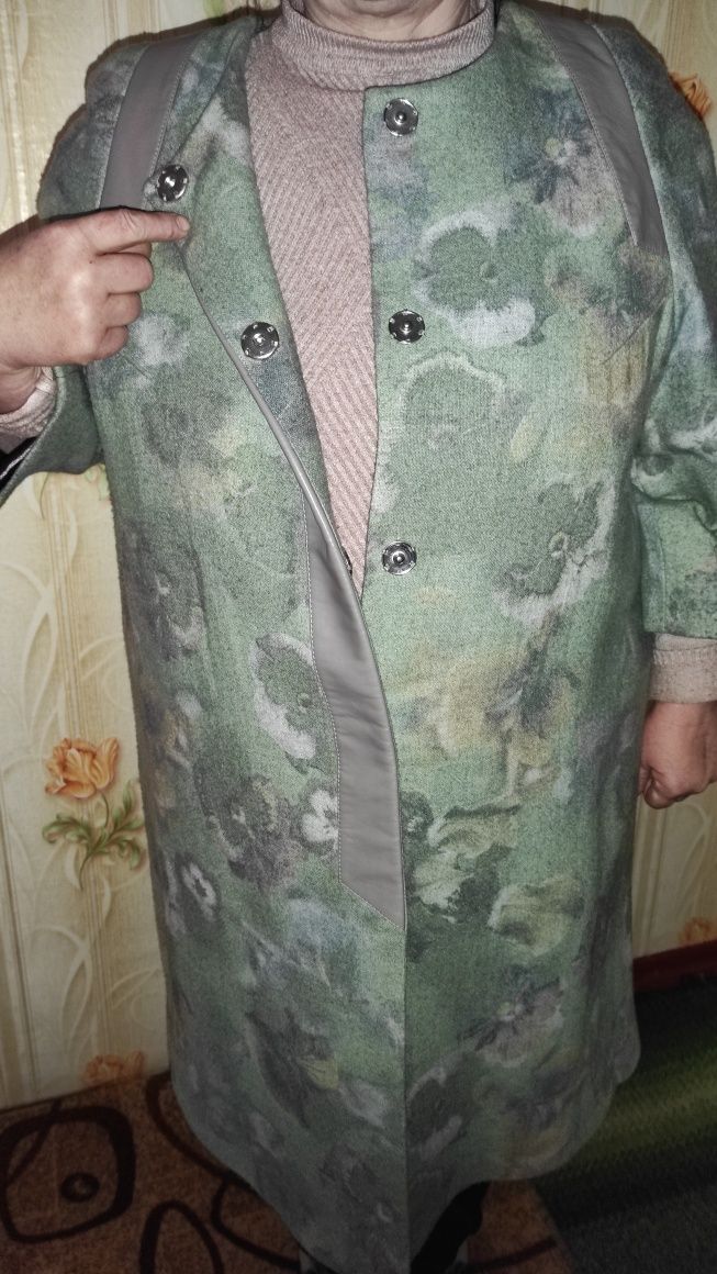 Продам Женский кардиган