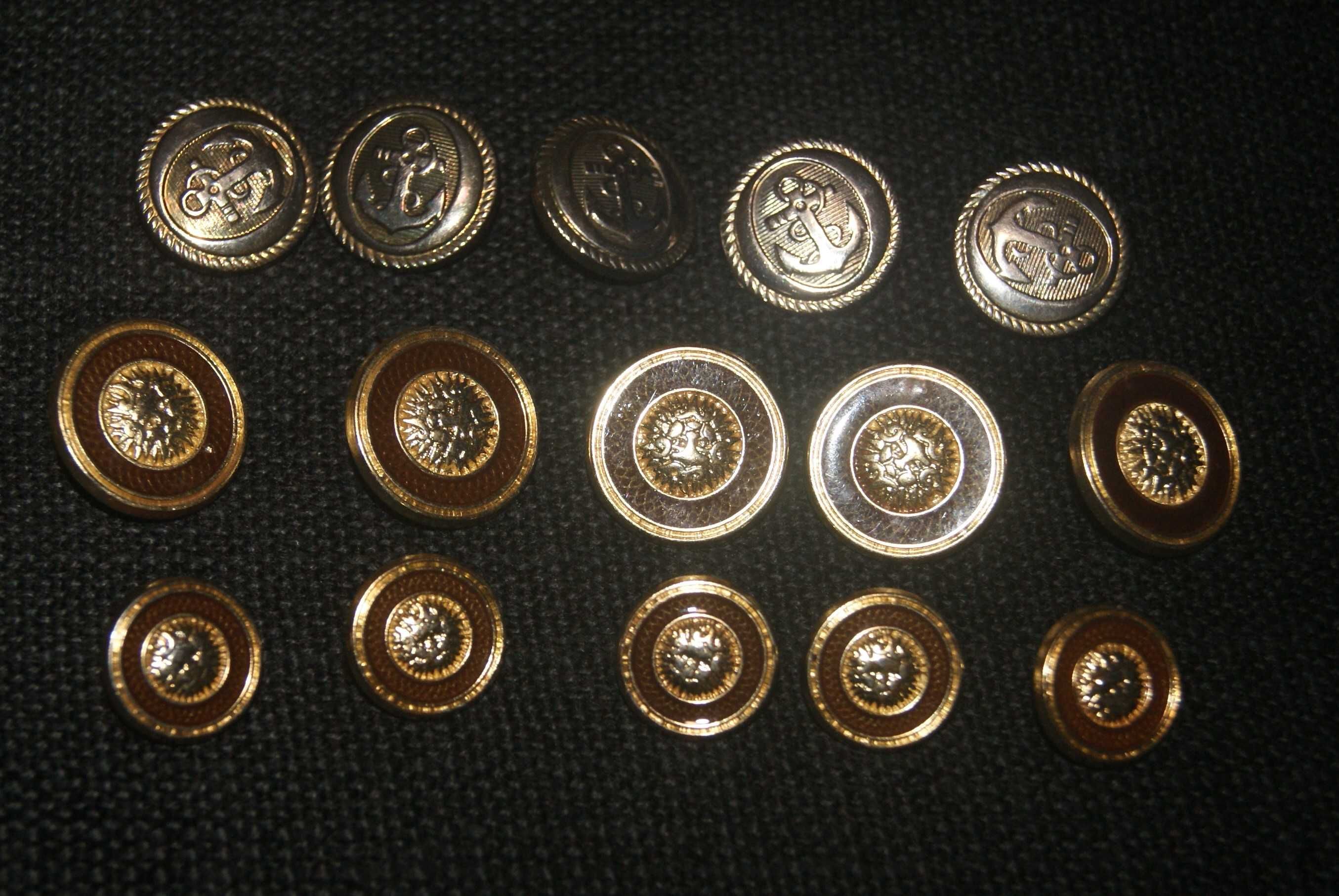 Lote de 10 botões dourados e 5 botões âncora prateados