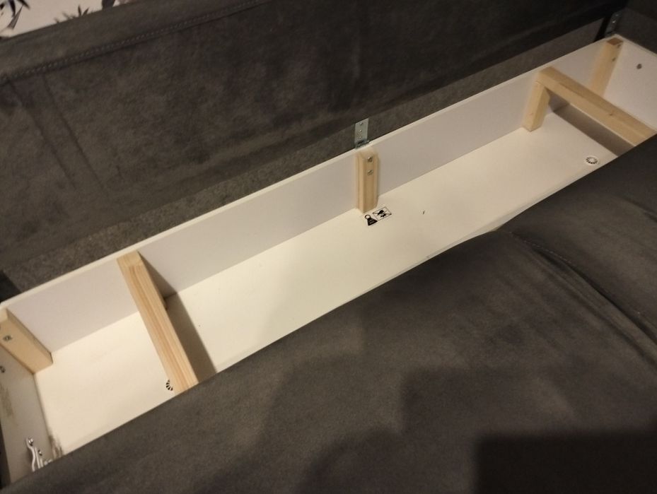 Kanapa sofa rozkładana jak nowa bardzo mało użytkowana