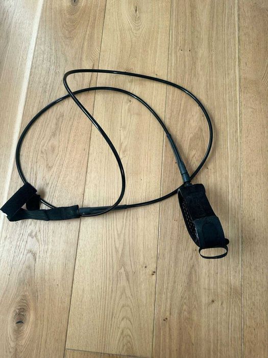 Set Surf: prancha surf, fato, capa e leash