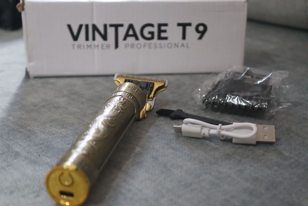 Máquina de Barba, Cabelo e Pelos T9 – USB com 4 Pentes