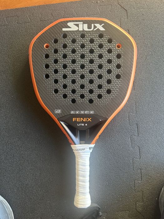 Raquete Siux fenix lite 4