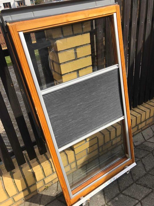 VELUX Energooszczędna roleta zaciemniająca plisowana