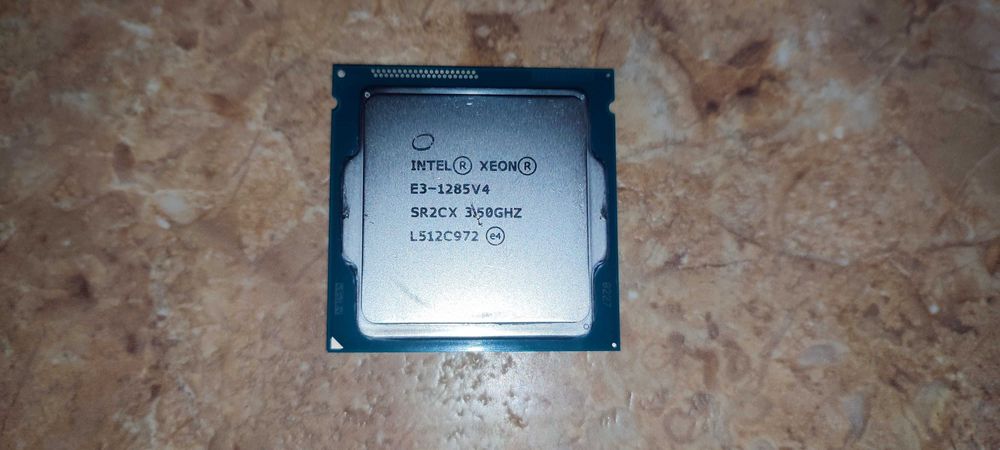 Intel Xeon E3-1285v4 (I7-5775c) 3,8 ГГц, 6 Мб L3 Cache, 128Мб eDram