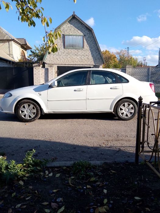 Daewoo Gentra 2013 1.5 газ/бенз ( lacetti)