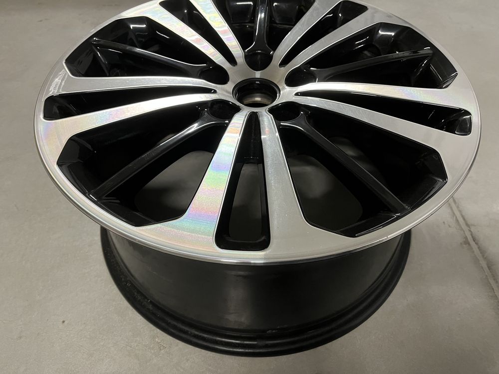 Felga Opel Insignia B 18” OP103 dwukolorowa - czarna