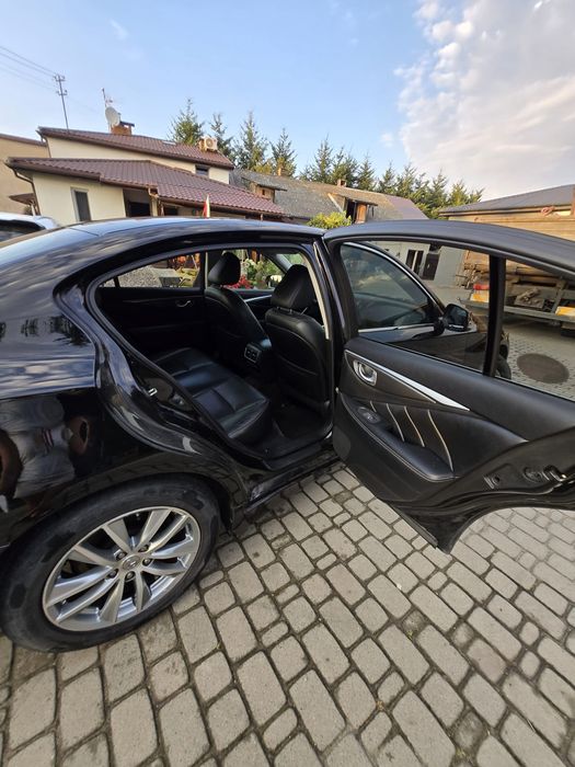 Infiniti Q50 2.2D