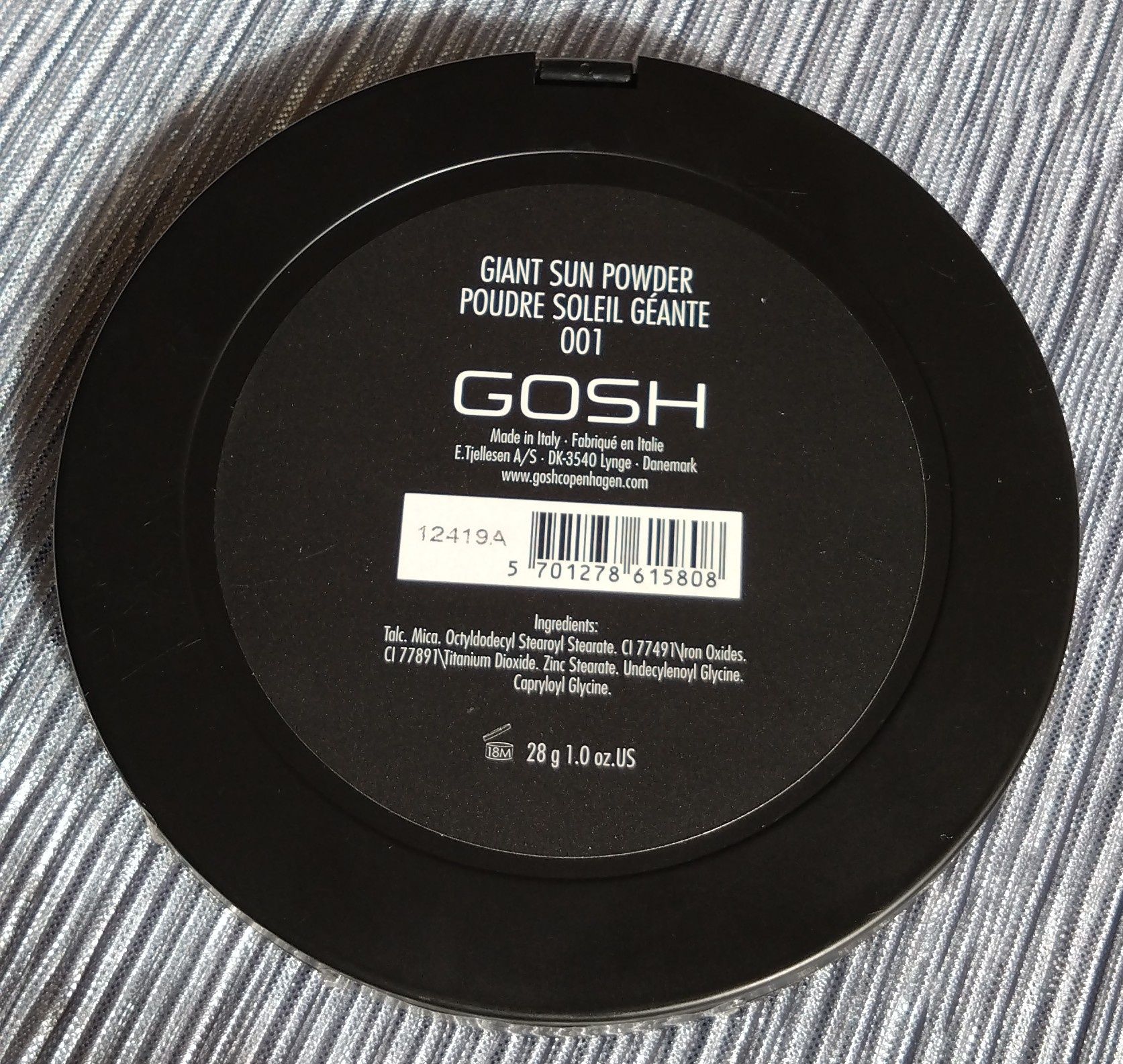 Puder brązujący Gosh Giant Sun Powder 001