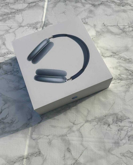 Продам Нові Навушники Apple AirPods Max Sky Blue