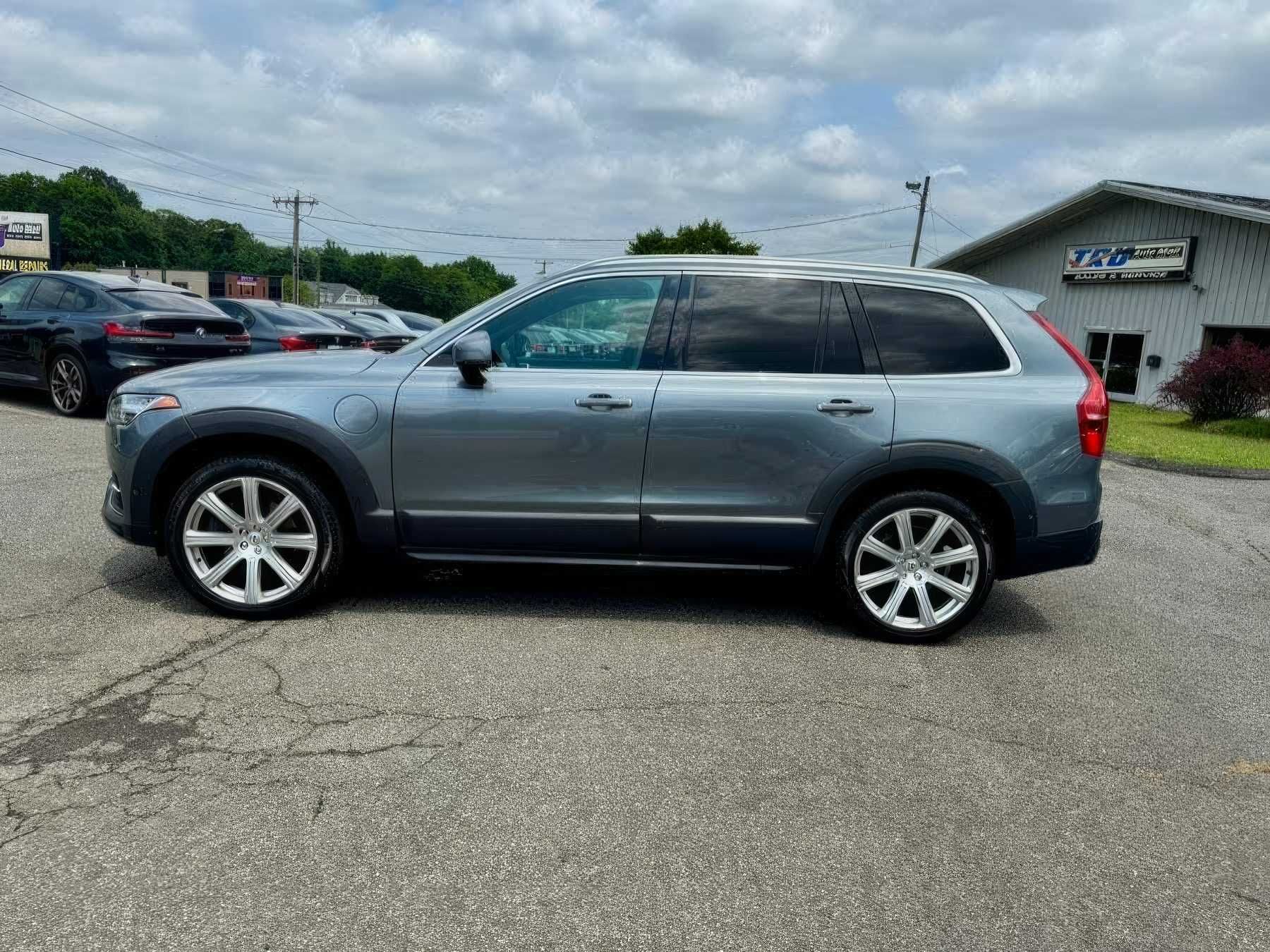 2017 Volvo XC90 Hybrid