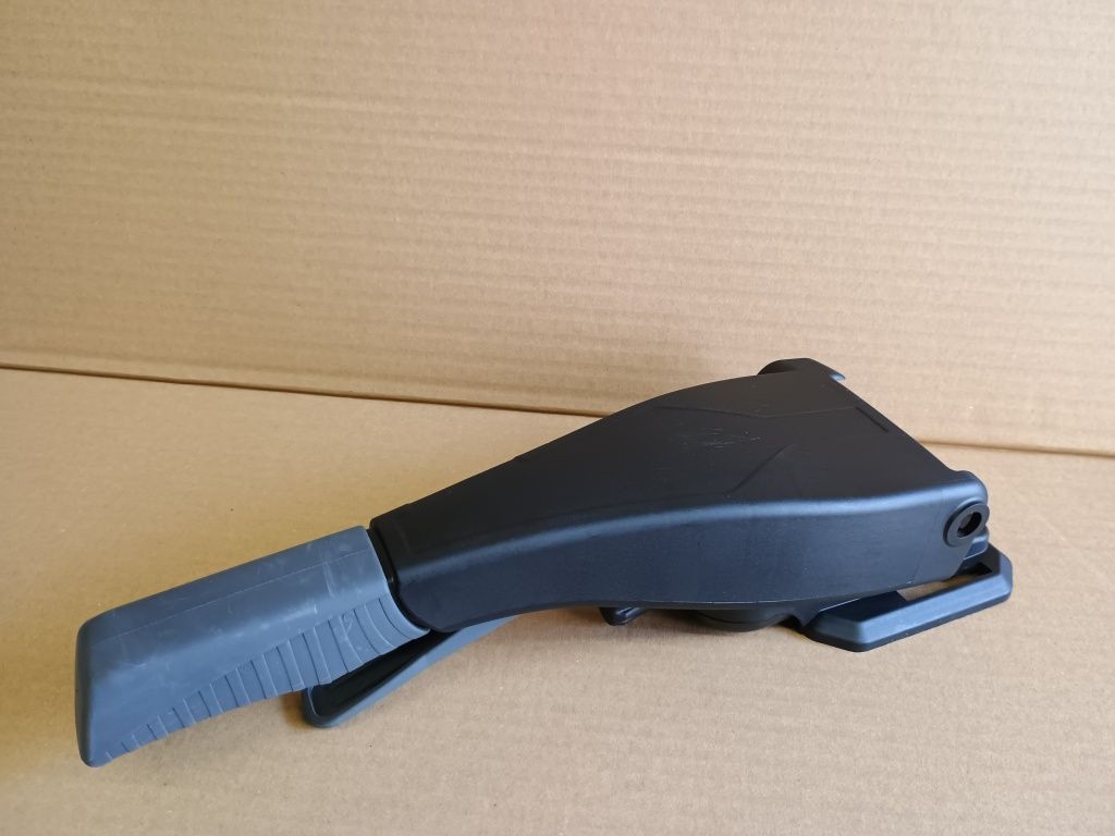 Dźwignia rączka do bagażnika Thule Velocompact