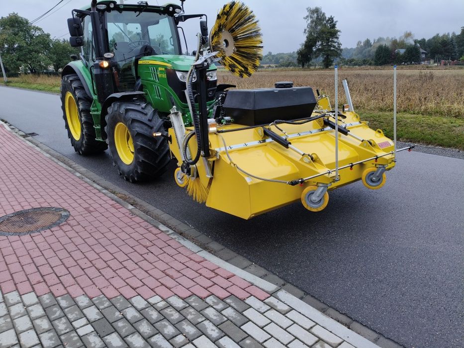 Zamiatarka, zamiatanie, utrzymanie czystości, sprzątanie