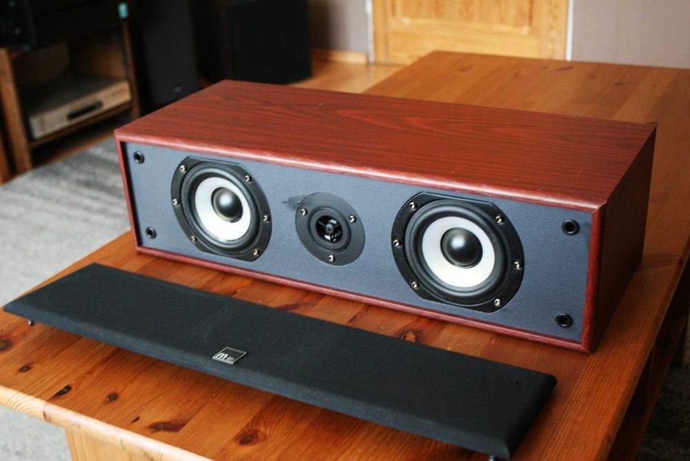 Duża kolumna centralna M Audio głośnik centralny do kino domowe