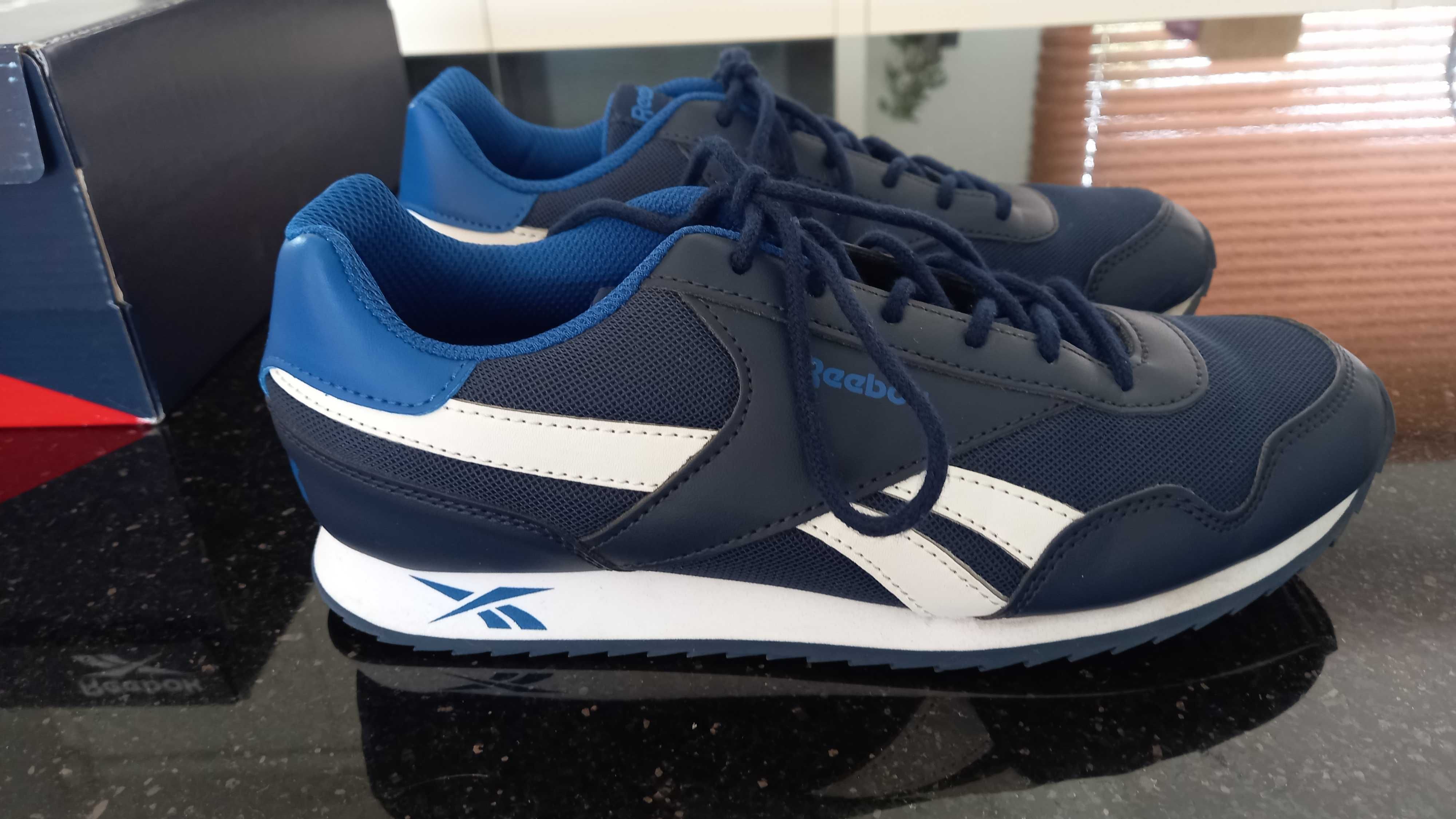 Buty dla chłopca REEBOK rozmiar 37 jak NOWE