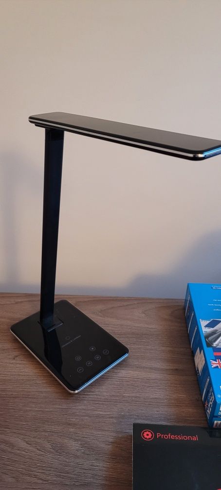 Lampka biurkowa,