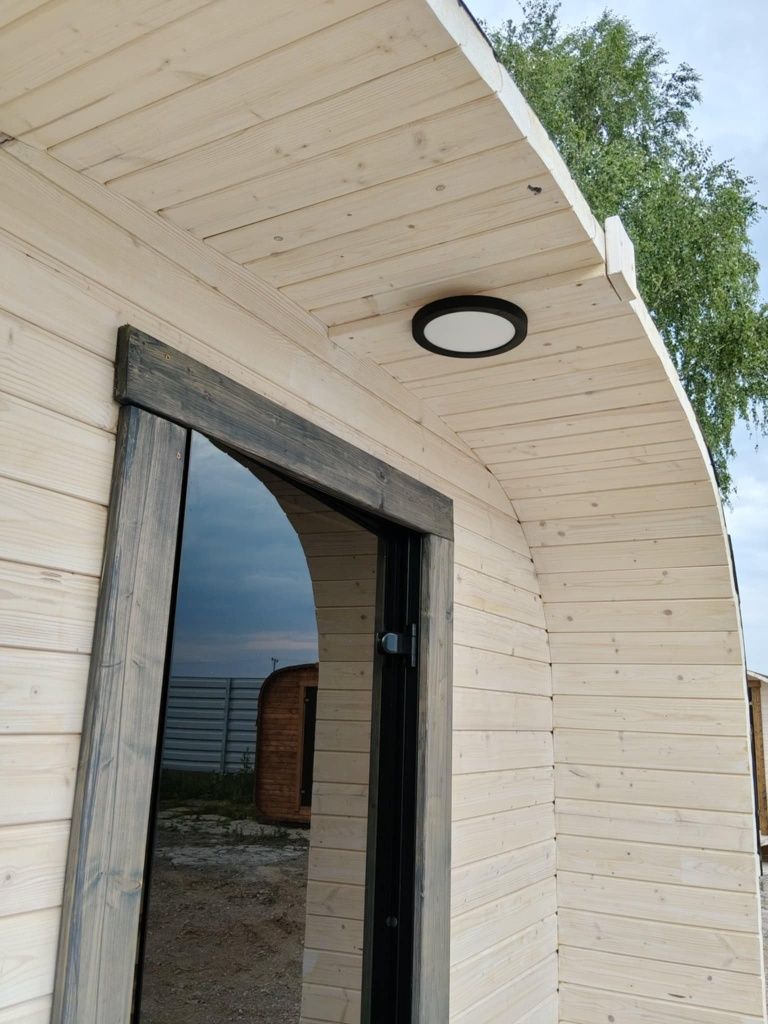 Sauna ogrodowa dostępna