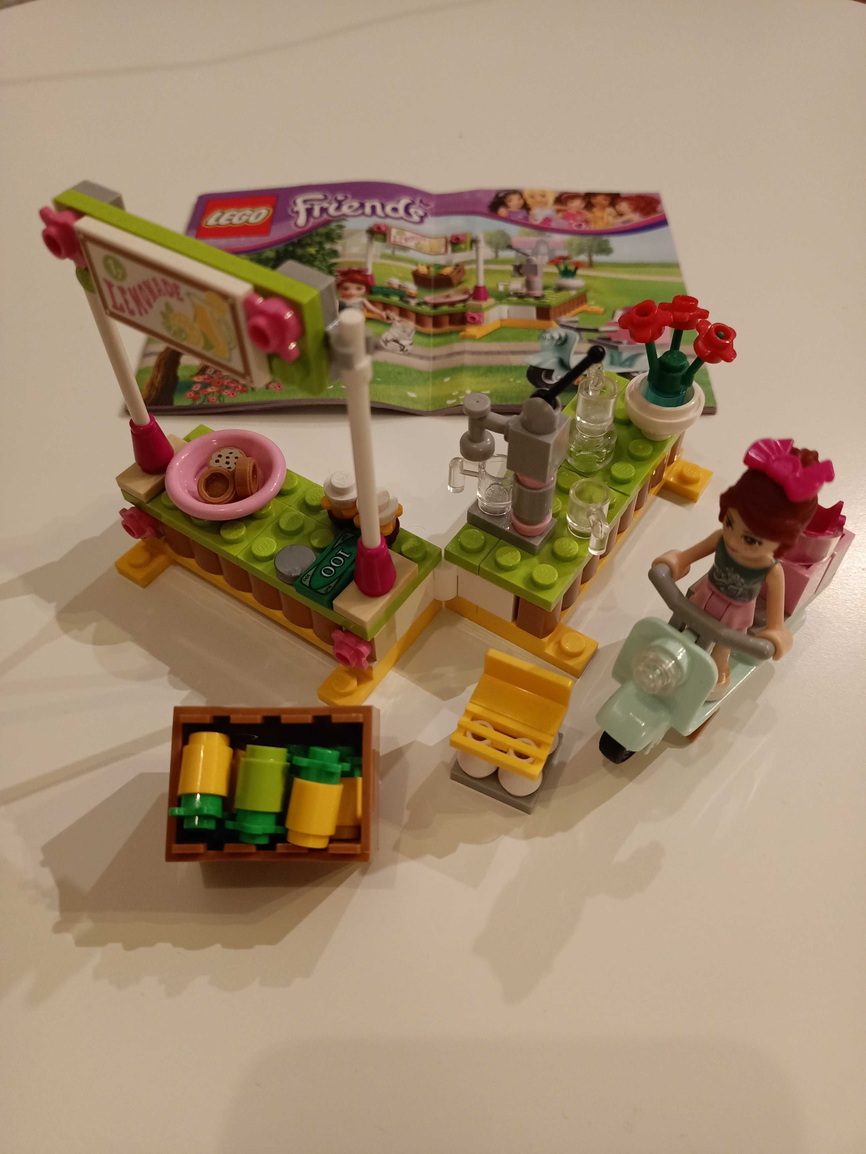 Klocki LEGO Friends Stoisko z napojami 41035