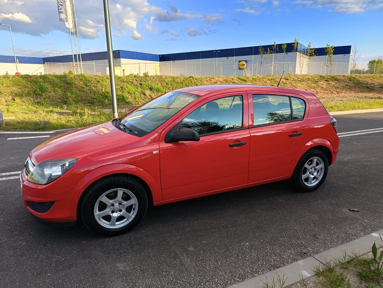 Opel  Astra  1.4