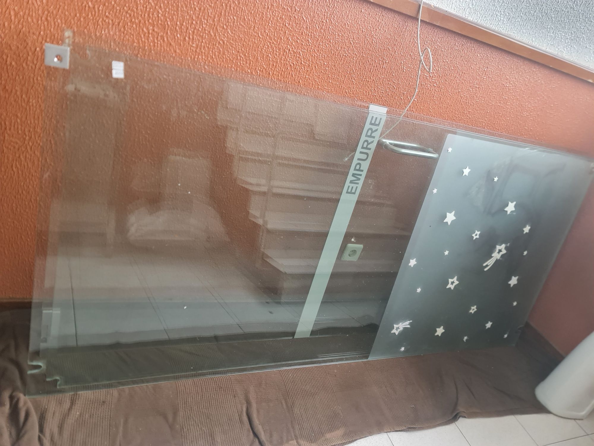 Vendo portas corta vento (resguardo) de café