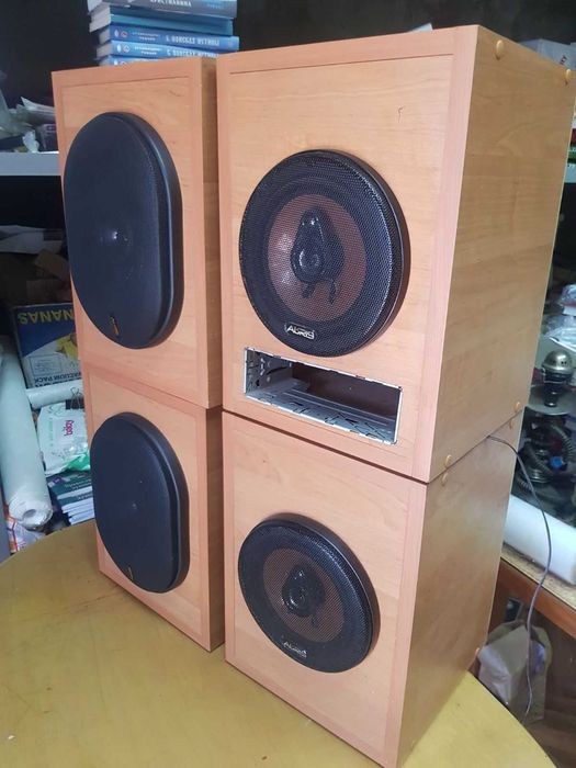 Колонки аудио . Auris