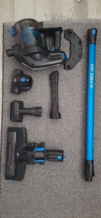 Vendo,hoover h-free-200 motivo perdi a bateria  na mudança.
