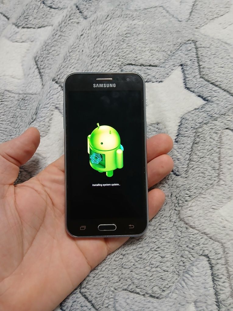 Samsung Galaxy j200f під прошивку