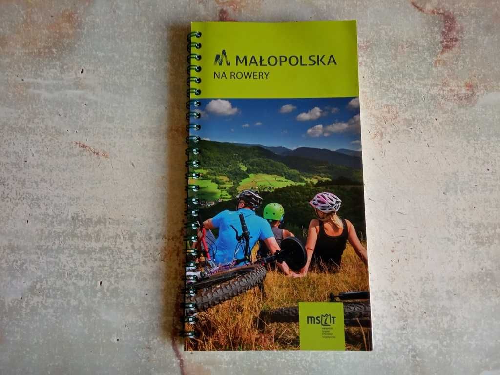 Przewodnik turystyczny Małopolska Na rowery +MAPA turystyczna