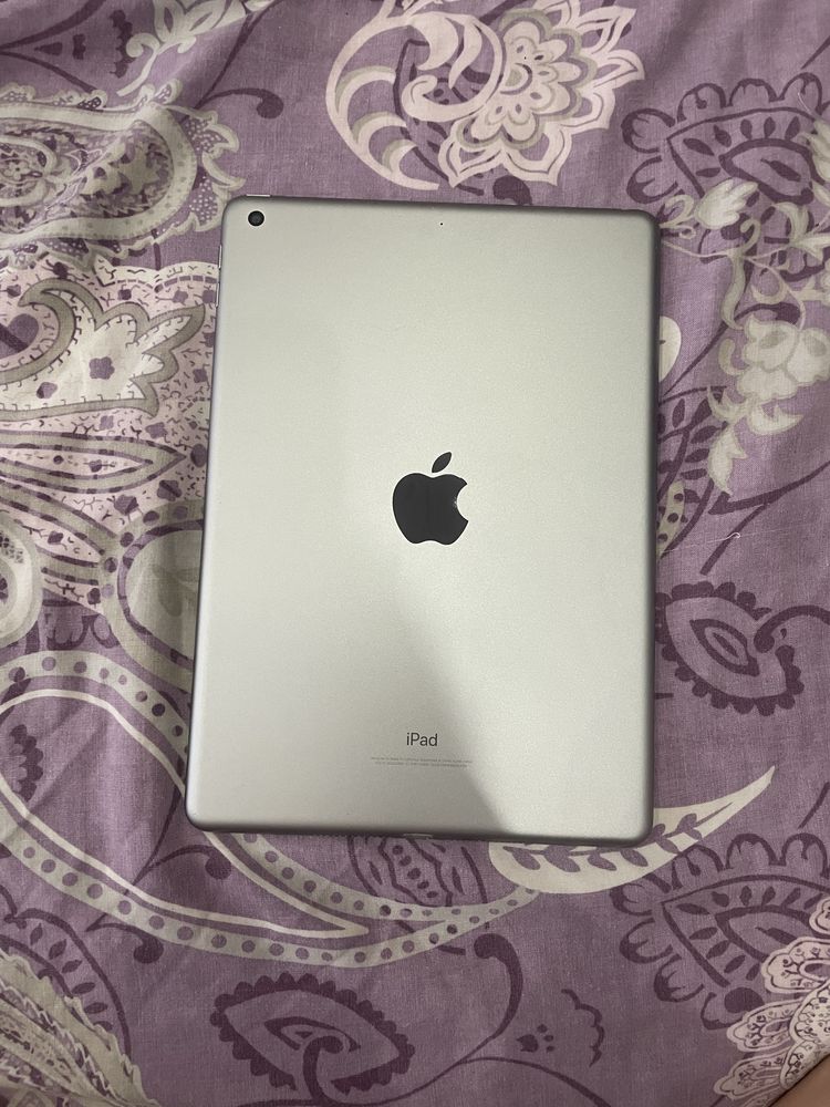продам iPad 6-го покоління